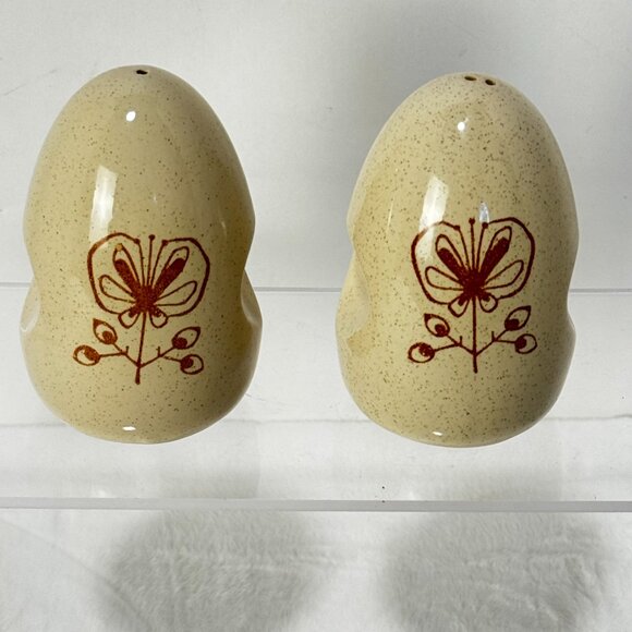 MCM Pomegranate by Franciscan Duet Earthenware Short Salt & Pepper Shakers 1950' - Picture 5 of 12